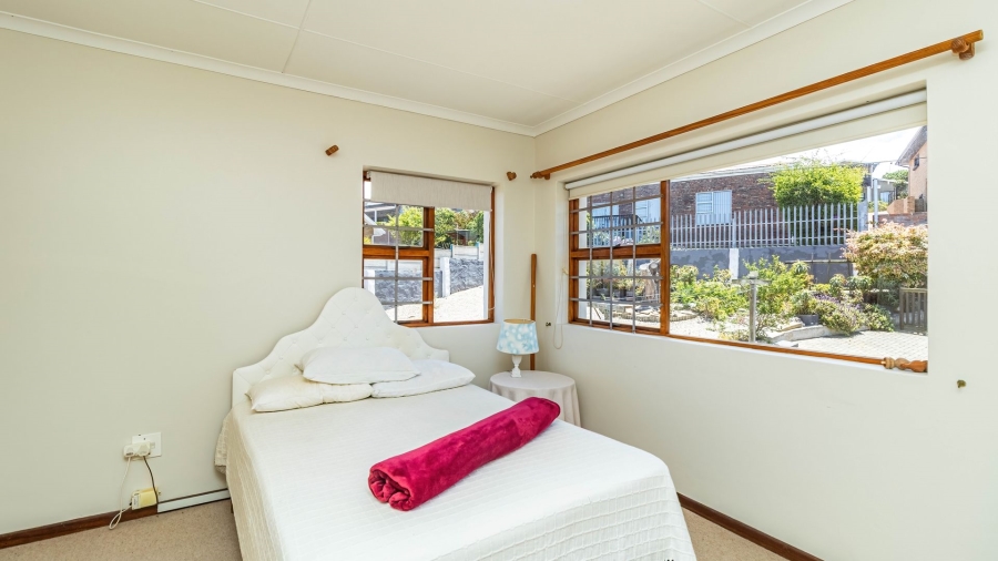 4 Bedroom Property for Sale in Tergniet Western Cape